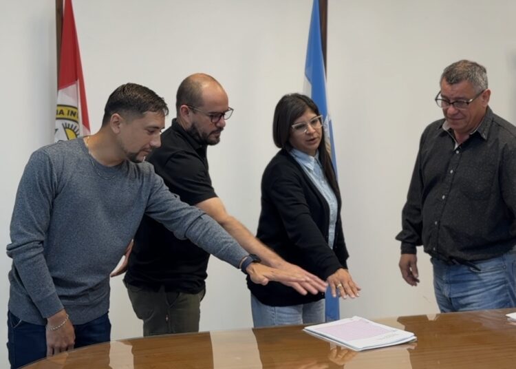 Bustinza: Emanuel Pafundi juró la nueva Constitución de Santa Fe