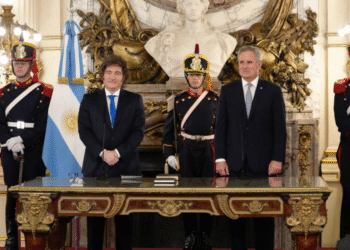 El Presidente Javier Milei le tomó juramento al nuevo Canciller, Pablo Quirno