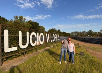 El gasoducto de la Ruta 34 comienza a materializarse: Rasetto y Arán recorrieron el acopio de caños en Lucio V. López