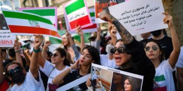 Eurasia, el número tres y la geopolítica del caos controlado – Por Juan A. Frey