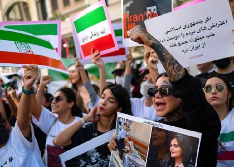 Eurasia, el número tres y la geopolítica del caos controlado – Por Juan A. Frey