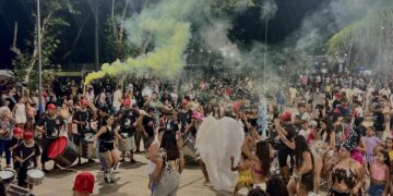 Gran convocatoria en los carnavales organizados por club América de Cañada de Gómez