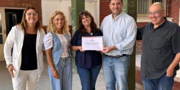 La municipalidad de Cañada de Gómez entregó aporte del FANI para la escuela N° 207 “Juan Francisco Seguí”