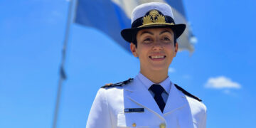 Teniente de Corbeta Brenda Abigail Sardina de Santa Fe: “No me veo teniendo otra especialidad que no sea maquinista”