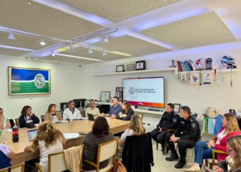 CAÑADA DE GÓMEZ IMPULSA ACCIONES CONJUNTAS ANTE AMENAZAS VIRTUALES EN EL ÁMBITO ESCOLAR