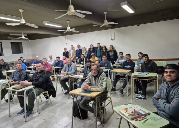 Comenzó la formación de gasistas domiciliarios para potenciar el empleo regional