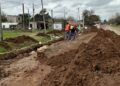Aguas Santafesinas está trabajando en la renovación de la red colectora en Castelli entre Atlántico y Concepción
