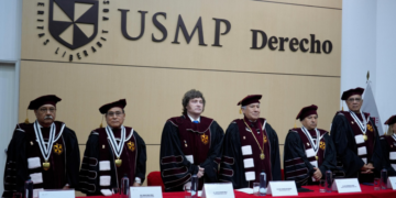 El Presidente Milei fue distinguido con el título de Doctor Honoris Causa por la Universidad San Martín de Porres de Perú