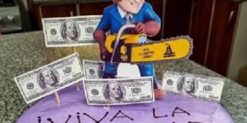 QUE COMAN PASTELES – Por José Mayero