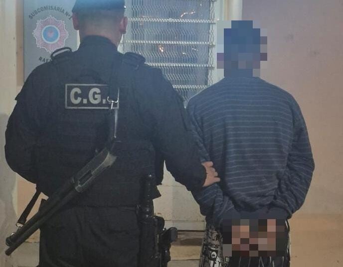 Rafaela: Aprehendieron a un joven cuando intentaba cometer un robo en una vivienda