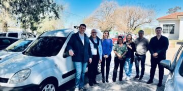 EL GOBIERNO DE LA PROVINCIA DE SANTA FE ENTREGÓ UN NUEVO UTILITARIO AL HOSPITAL SAN JOSÉ