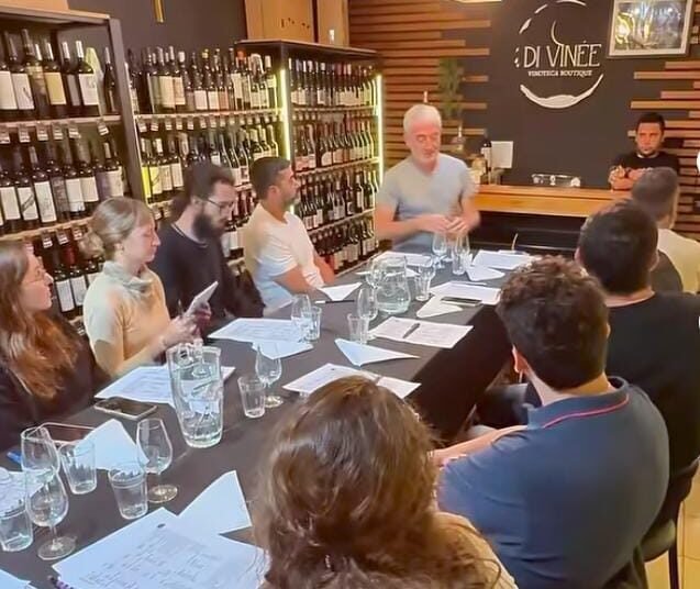 Curso Introducción al Mundo del Vino en Cañada de Gómez