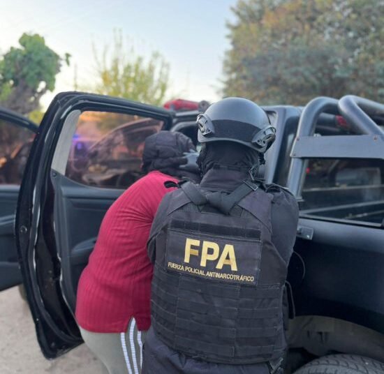 CÓRDOBA: FPA DETUVO A UNA MUJER VINCULADA A UNA ORGANIZACIÓN QUE INGRESABA DROGAS A LAS CÁRCELES