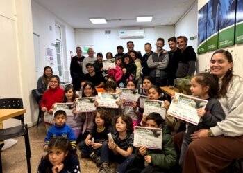 LA SEMANA DEL ARROYO SUMÓ UNA PROPUESTA PARA DESCUBRIR EL MUNDO MICROSCÓPICO DE NUESTRO ENTORNO NATURAL