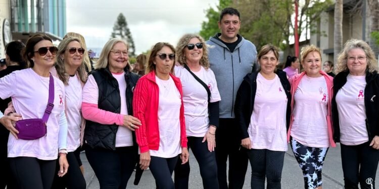 CAÑADA DE GÓMEZ SE SUMÓ A UNA NUEVA EDICIÓN DE LA CORRECAMINATA ROSA PARA CONCIENTIZAR SOBRE EL CÁNCER DE MAMA