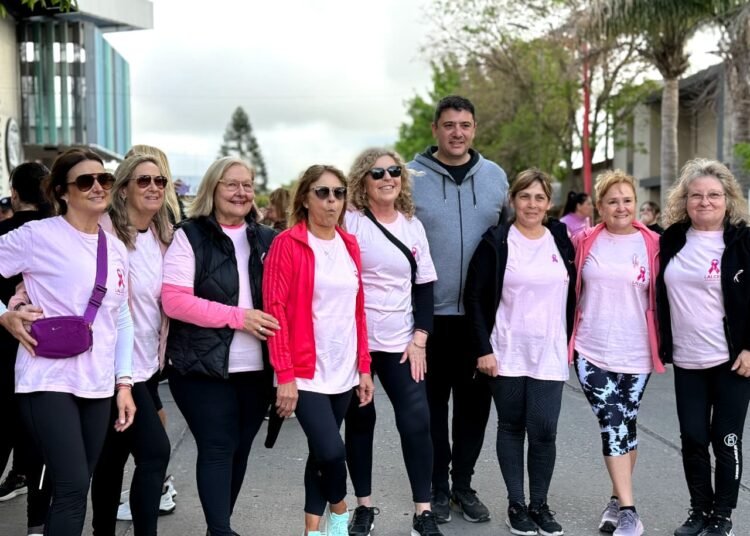 CAÑADA DE GÓMEZ SE SUMÓ A UNA NUEVA EDICIÓN DE LA CORRECAMINATA ROSA PARA CONCIENTIZAR SOBRE EL CÁNCER DE MAMA