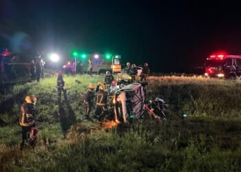 Cuatro mujeres heridas tras el vuelco de un automóvil en el km 368 de la Autopista Rosario-Córdoba