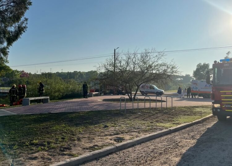 Cañada de Gómez: Una mujer cayó al arroyo desde el puente de Ovidio Lagos